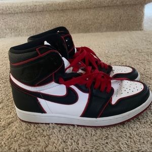 Jordan retros worn a few times men size 9 1/2